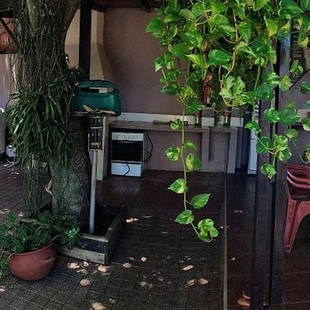 Hostel & Posada Noelia Puerto Iguazu Bagian luar foto